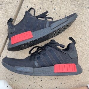 Men’s Adidas NMD R1 | Core Black Lush Red | Sz 10.5